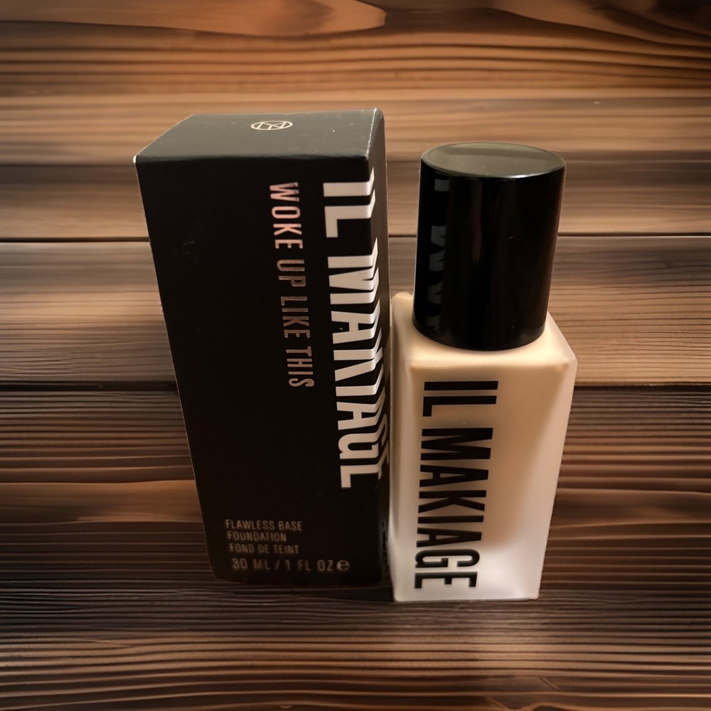 Il Makiage Flawless Base Foundation 1 fl oz 035 New In Box "Woke Up Like This"